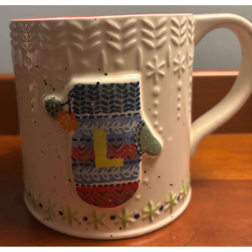 Anthropologie Letter L Mitten Mug Cream Red Speckled Holiday Christmas Gift